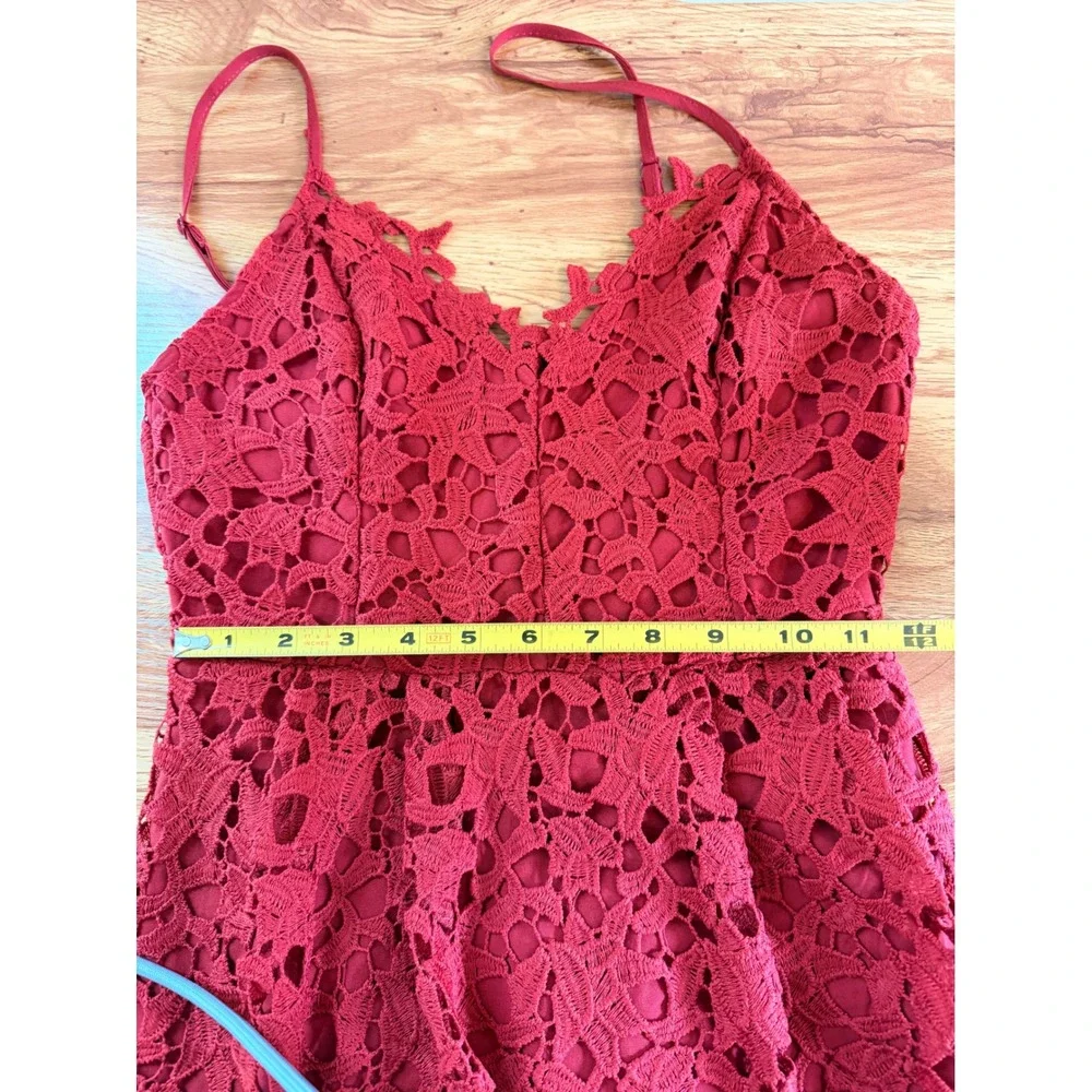 ASTR The Label Red Lace Cami Midi Dress Scalloped Wedding Guest Size S - Picture 8 of 16